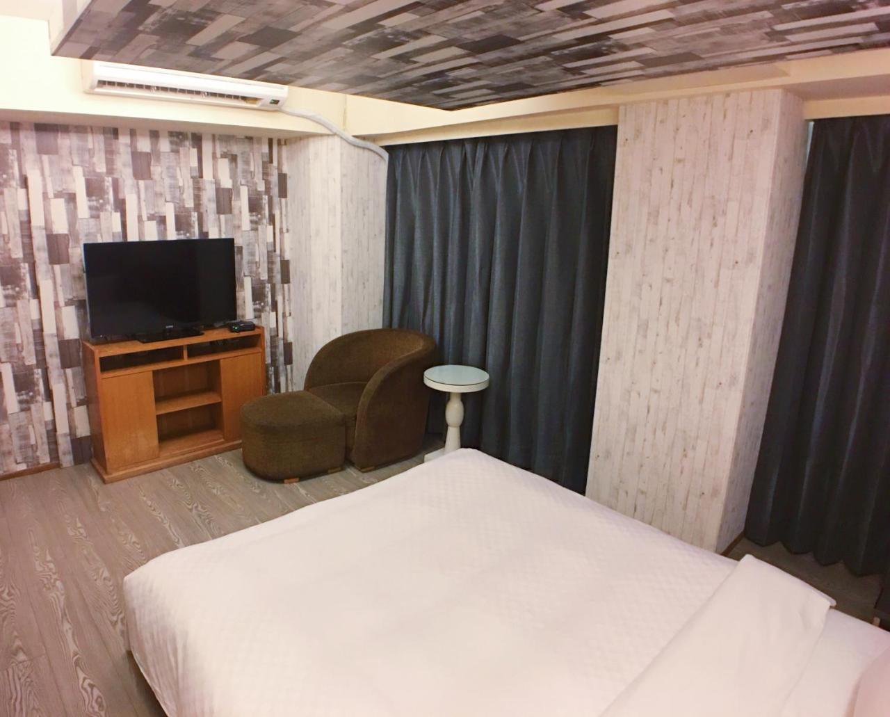 Love Hotel Đài Bắc Ngoại thất bức ảnh
