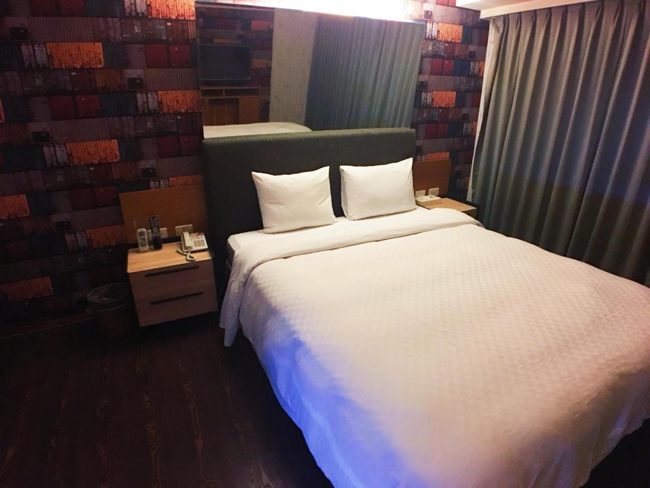 Love Hotel Đài Bắc Ngoại thất bức ảnh